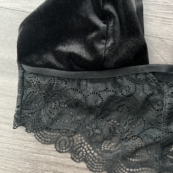 NWT LF Bralette - Picture 2 of 4